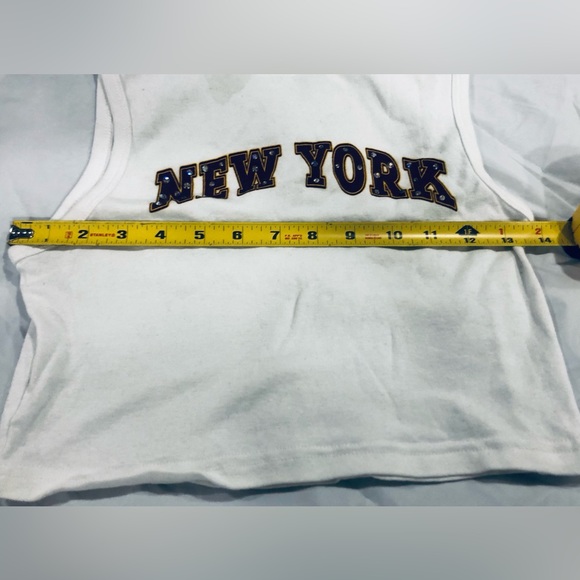 🔥NEW YORK🔥CROPPED TANK TOP🔥MEASUREMENTS IN PICS🔥 - Picture 9 of 10